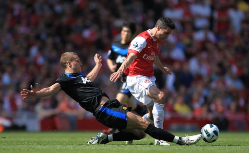 同场另一位 同场另一位